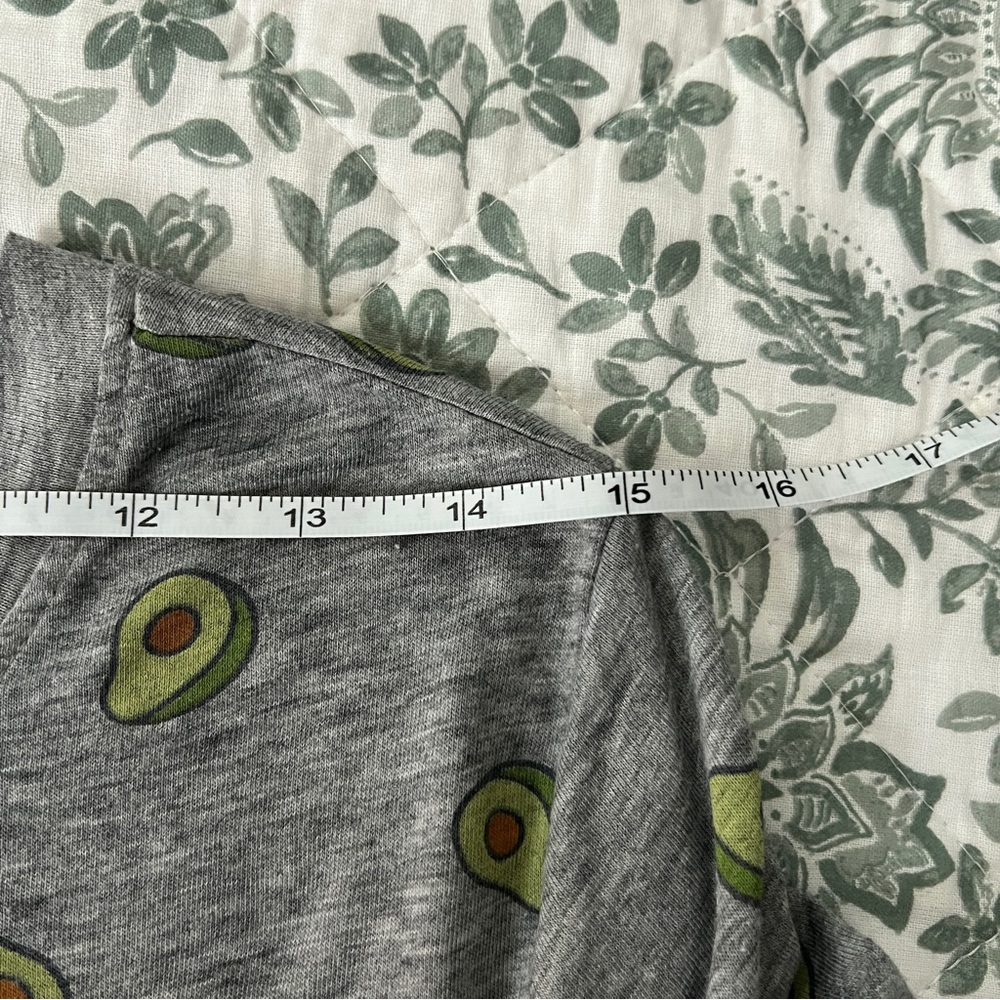 Zoe + Liv Avocado T-Shirt, Heather Gray, Size M - Picture 5 of 7